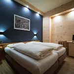 Meuble Garni Della Contea 3* 博尔米奥