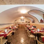 Meuble Garni Della Contea 博尔米奥