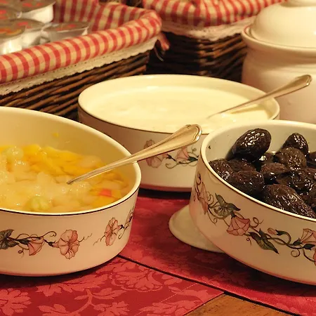 Hotell Meuble Garni Della Contea Bormio