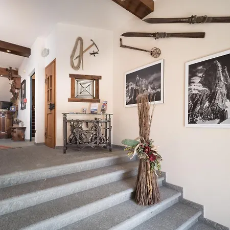 Meuble Garni Della Contea Szálloda