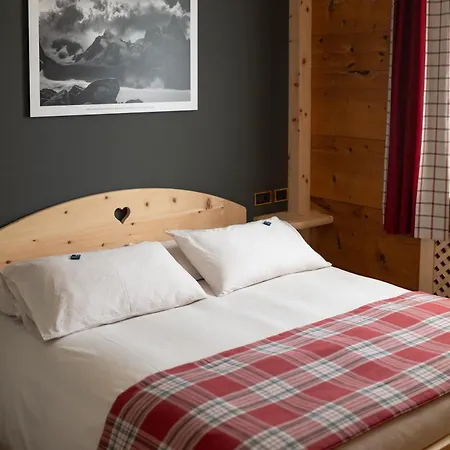 Hotel Meublè Garnì Della Contea 3*