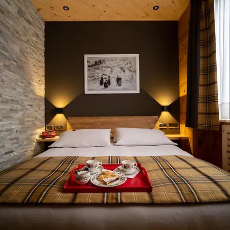 Meublè Garnì Della Contea Hotel 3*